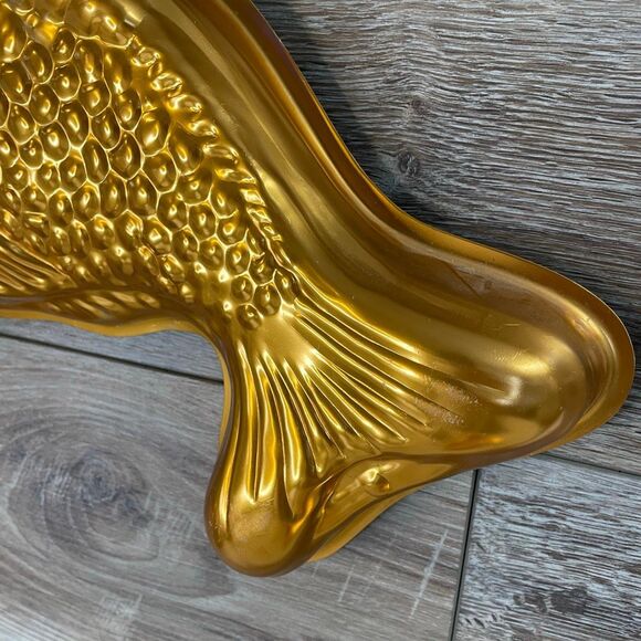 Vintage Copper Like Aluminum Fish Mold Wall Kitchen Décor Jello Gelatin Cake - Picture 4 of 5